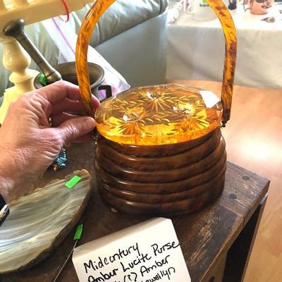 Mid-century Amber Lucite (Bakelite?) Llewellyn Beehive Purse