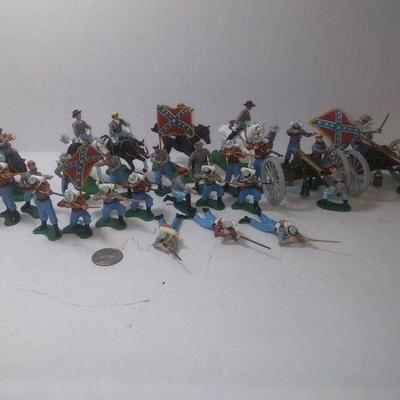https://www.ebay.com/itm/114220338166	BU3059 VINTAGE LOT OF HAND PAINTED PLASTIC SOLDIERS CIVIL WAR CONFEDERATE STATES OF AMERICA SOME...