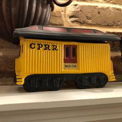 https://www.ebay.com/itm/124190426688	BU1157 CPRR Train Decanter Local Pickup	 $20 
