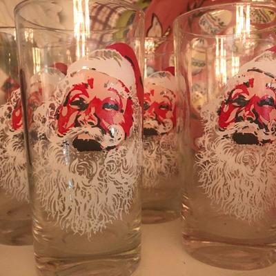 Vintage Santa drinking glasses 