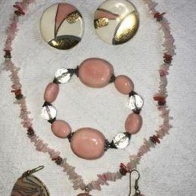 J#30 Pink 80's Lot 4 pcs $25. 