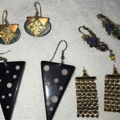 J# 48 Four pairs of cool earrings $15 