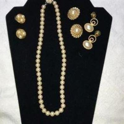 J#12 Pearly necklace & 3 pairs of earrings $35 