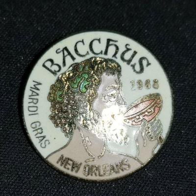 https://www.ebay.com/itm/123644631353	KC69 BACCHUS, 1968, New Orleans Mardi Gras Krewe Favor Pin/Pendant 	 $25 
