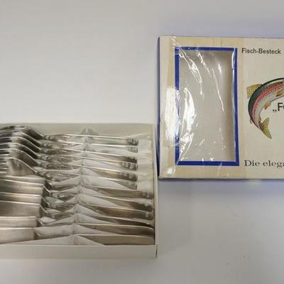 1063	FISH CUTLERY SET FISCH-BESTECK SET OF SIX KNIVES AND FORKS