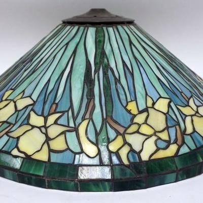 1004	ANTIQUE LEADED GLASS DOME. 8 1/4 IN. HIGH AND 21 1/2 IN. BASE.