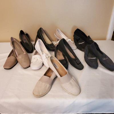 Women's Flats
