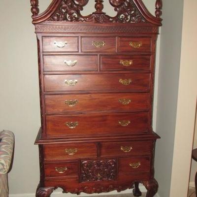 Queen Anne Highboy 