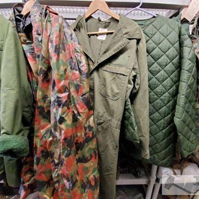7090: Military Cold Weather Wear, Coats, Jumpsuit, Trenchcoat and Poncho