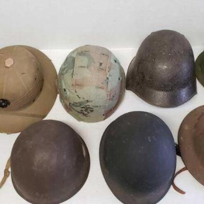 7051: 9 Military Helmets With Two Helmet Covers.