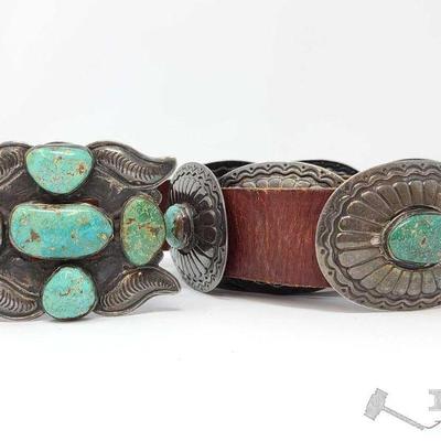 233 HUGE RARE TURQUOISE VINTAGE NATIVE AMERICAN NAVAJO STERLING SILVER CONCHO BELT OLD. Value $3000.00
This is a tremendous vintage...