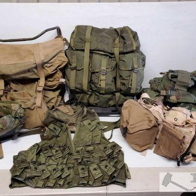 7123: Military Vests and Travel Packs