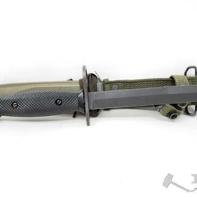2291	

M8AI Bayonet w/ Scabbard
Blade stamped US M7 Imperial, measures 7
