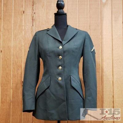 7003: Women's US Army Coat with Private Second Class Patches
