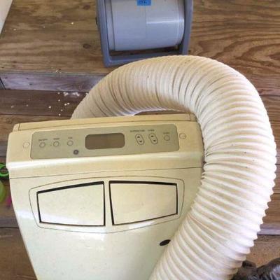 AOA032GE Portable Air Conditioner & Fan Blower