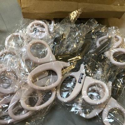 Bid-Buy-Get Details at bidlive.uniquevintique.com