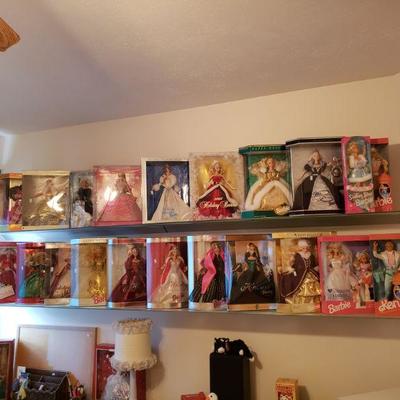 Lots of Barbie's