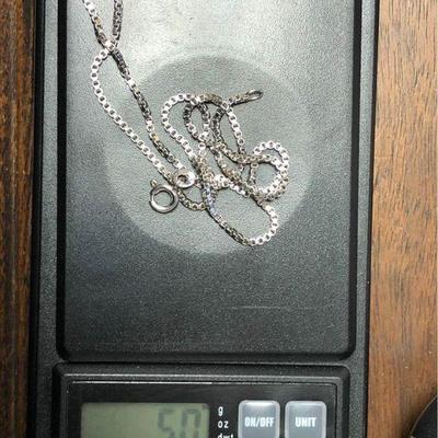 https://www.ebay.com/itm/124199969933	BU1075: 15” Sterling Silver Chain	 $10 	Buy-It-Now

