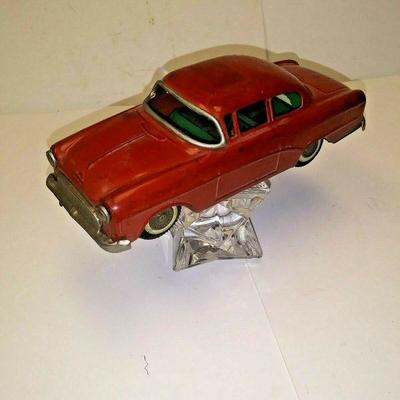 https://www.ebay.com/itm/124199013821	BU3090 USED VINTAGE 1960s TIN FRICTION RED OPEL OLYMPIA REKORD TOY CAR PRESSED 	 Auction 
