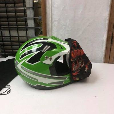 https://www.ebay.com/itm/114244883861	Cma2092: Vega Altura Helmet Local Pickup	 $45.00 
