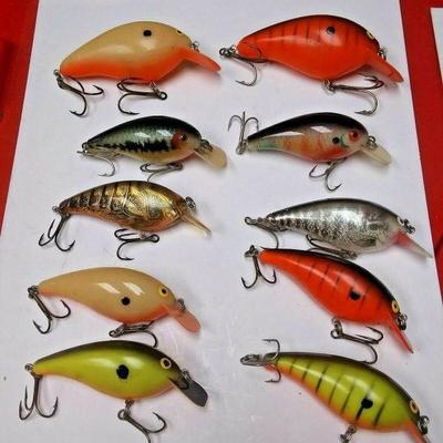 https://www.ebay.com/itm/124205238716	AB0389 USED VINTAGE FRESHWATER CRANK BAIT LOT #1 LOT CONTAINS 10 USED VINTAGE CR	 Auction 

