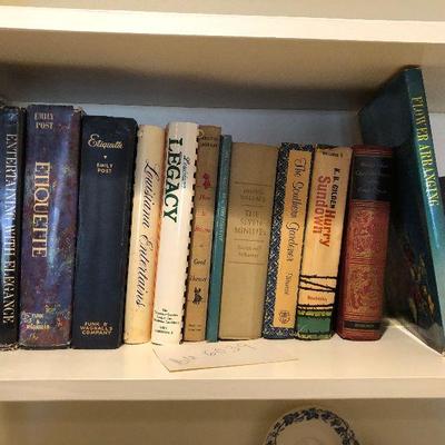 https://www.ebay.com/itm/114240231966	BU6039 Miscellaneous Book Lot Local Pickup	 Auction 
