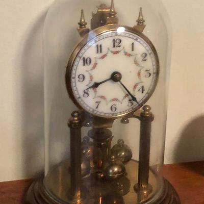 BU1118	https://www.ebay.com/itm/114240135350	BU1118 Hall Craft Corp German Mantel Clock Local Picture	 Auction 
