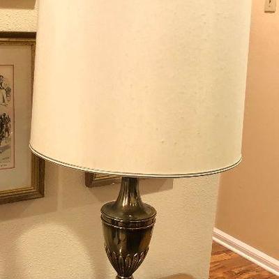 BU7006	https://www.ebay.com/itm/124203556176	BU7006 pair of floral wall sconces Local Pickup	 Auction 
