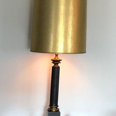 https://www.ebay.com/itm/124203491883	BU1148 Black And Gold Table Lamp Local Pickup	 Auction 
