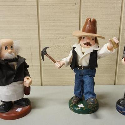 1089	LOT OF 3 WOOD FIGURES BY ZIMS
