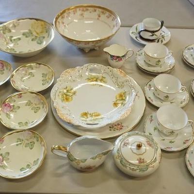 1052	ASSORTED CHINA LOT, H & CO CUPS & SAUCERS, BAVARIAN BERRY SET, LIMOGES FOOTED BOWL, ETC
