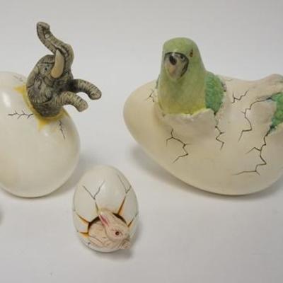 1023	LOT OF 4 UNUSUAL J LUIS PREREZ POTTERY EGGS WITH ANIMALS HATCHING

