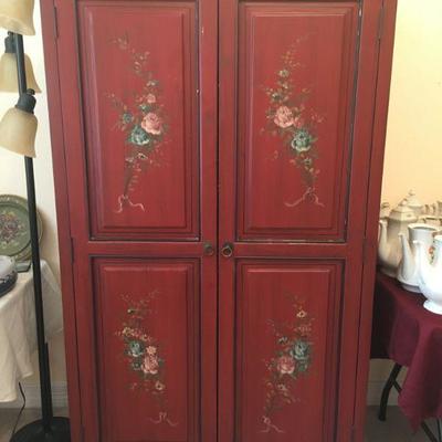 Red floral painted schrank