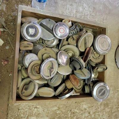 1632	

Metal Gas Caps
Metal Gas Caps
