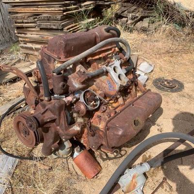 1300	

Ford 352 Engine
Ford 352 Engine