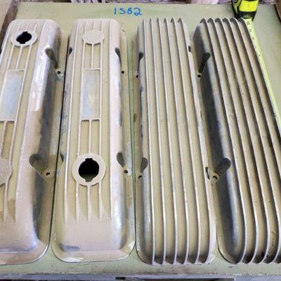 1582	

Aluminum Valve Covers
Aluminum Valve Covers