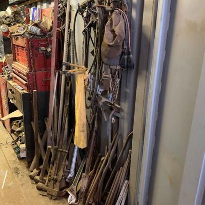 1818	

Misc. Bolt Cutters, Crescent Wrenches, Crow Bars, And More
Misc. Bolt Cutters, Crescent Wrenches, Crow Bars, And More