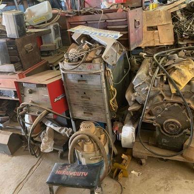1593	

2 Tool Boxâ€™s, Sockets, Screwdrivers, and More
2 Tool Boxâ€™s, Sockets, Screwdrivers, and More