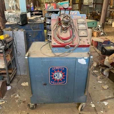 1661	

Sun Service Equipment 404 Distributor Tester
Sun Service Equipment 404 Distributor Tester. Model No: U-115 Serial No: A1A0094
 	 	 