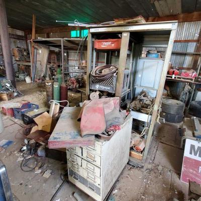 1664	

Misc. Casters, Racks, Cords, Milk Crates, and More
Misc. Casters, Racks, Cords, Milk Crates, and More