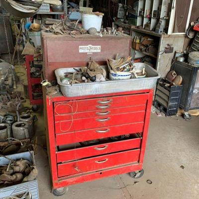 1655	

Roll Away Tool Box and More
Roll Away Tool Box and More