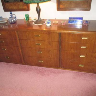 Mid-Century Modern Founders Bedroom Suite