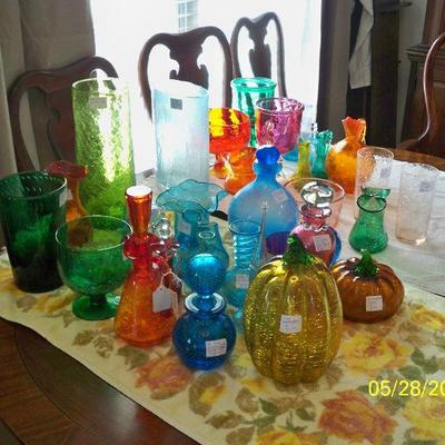 Collection of Crackle Glass pieces.