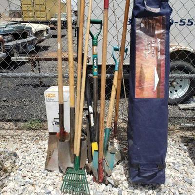 17103	

Garden Tools, Multi Purpose Sprayer, And 12'x12' EZ UP
Garden Tools, Multi Purpose Sprayer, And 12'x12' EZ UP