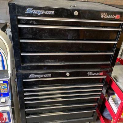 2514	

Snap-on Classic 60 Tool Box w/ Mixed Tools
Snap-on Classic 60 Tool Box W/ Snap-on, Matco, GM Performance, CraftsMan, and Kobalt Tools