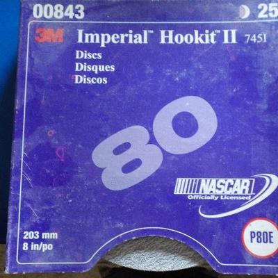 3M hookit 2 sand paper discs 80 gritt 8  19 sheets in the box