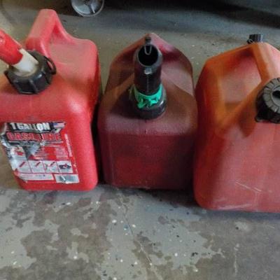 3-1 gal gas cans
