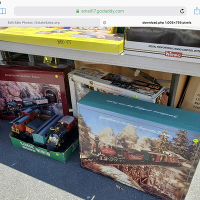 Estate sale photo