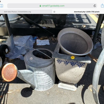 Estate sale photo