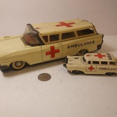 https://www.ebay.com/itm/124211560284	BU3043 VINTAGE PRESSED METAL FRICTION CAR 1960S FORD AMBULANCE MADE IN JAPAN BY YONEZAWA PLUS BONUS...